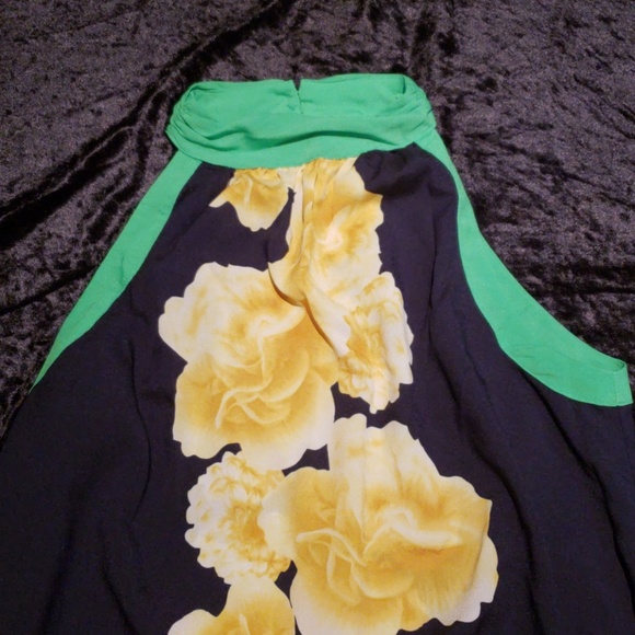 top - Picture 2 of 4